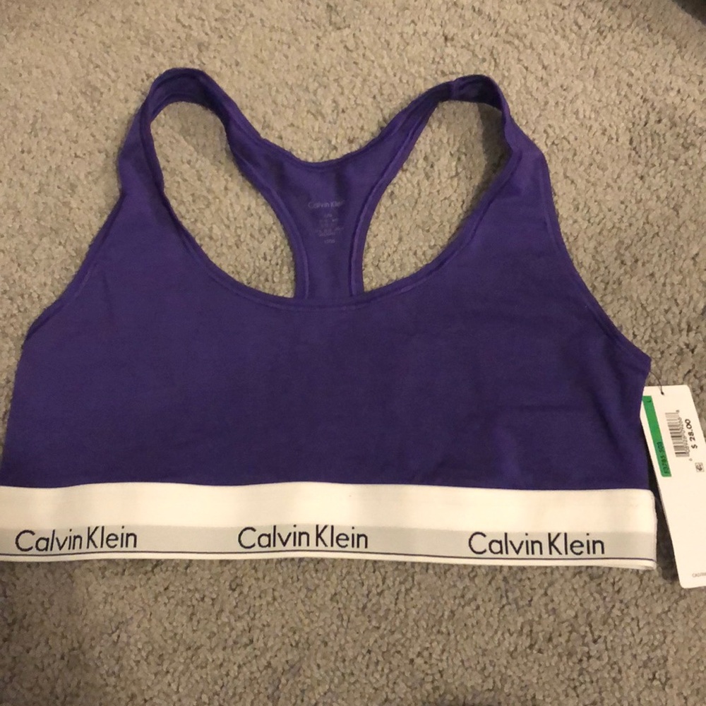 NWT Calvin Klein sports bra